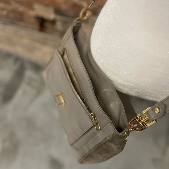 Tory Burch 797 Madison Avenue Handbag - Picture 8 of 16